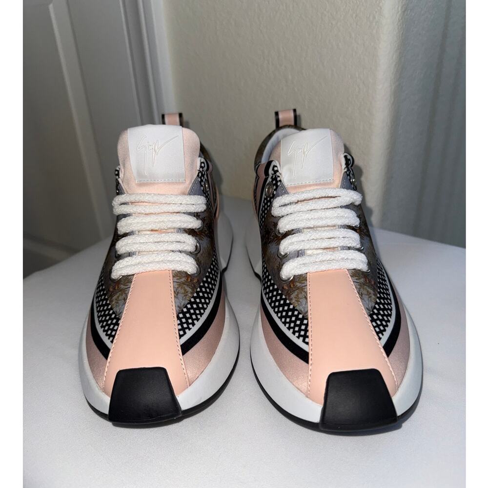 Giuseppe Zanotti Pink Camo Blabber Low-Top Sneakers Size 38 Original box